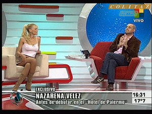 Nazarena.Velez.2x.Vueltitas.Pollerita.y.Marcando.Pezones.Intrusos.SD.HQ.60FPS-Colitaz.07a182.jpeg