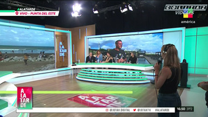 Karina.Mazzocco.Camisa.Abierta.Escotada.A.La.Tarde.1080P-Colitaz.124.jpeg