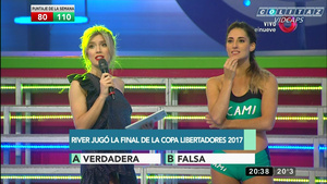 Laurita.Fernandez.Vestido.Negro.Tajo.Descuido.Combate.1080P-Colitaz.21.jpeg