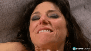 [Image: ME1CR51W_t.gif]
