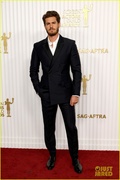 andrew-garfield-eddie-redmayne-sag-awards-03.jpg