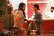 katy-perry-orlando-bloom-bday-dinner-friends-56.jpg