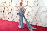 Oscars-2023-Not-Having-a-Red-Carpet-Carpet-Will-Now-Be-Neutral-Feature.jpg