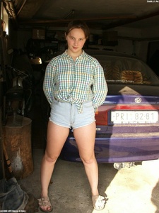 Permanent Link to zuz004 27495 zuzan