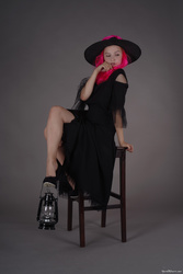 MarvelCharm_Lena-Pink-Witch-014.jpg