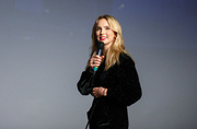 Jodie+Comer+UK+Premiere+20th+Century+Studios+r2U8GNpZrCIx.jpg
