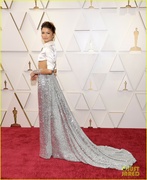 zendaya-oscars-2022-red-carpet-06.jpg