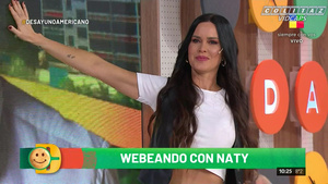 Natalie.Weber.Meneando.Pollera.Cortita.DA.1080P-Colitaz.28.jpeg