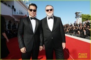 colin-farrell-brendan-gleeson-banshee-premiere-photo-call-venice-35.jpg
