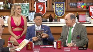 Virginia.Gallardo.Terribles.Pechos.Piernas.y.Descuidos.Polemica.1080P-Colitaztv.07.jpeg