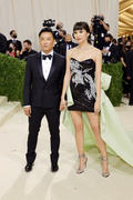 Gemma+Chan+2021+Met+Gala+Celebrating+America+RZ3cStLAjaix.jpg