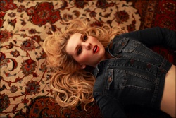 Abigail Breslin MELZU4C_t