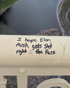 uGQbwxKi.jpg
