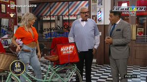 Sol.Perez.La.Peluqueria.2019.Jeans.Ajustados.Bicicleta.1080P-Colitaz.73.jpeg