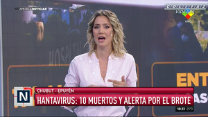 Carolina.Losada.Pantalon.Ajustado.Camisa.Abierta.AN.1080P-Colitaz.43.jpeg