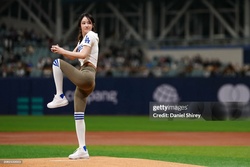 Jeon Jong-Seo - Throws first pitch at the 2024 Seoul Series game between the L.A. Dodgers and the Kiwoom Heroes in Seoul (March 17, 2024)