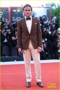 gemma-chan-chris-pine-sydney-chandler-nick-kroll-dwd-venice-premiere-13.jpg