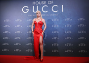 Lady+Gaga+House+Gucci+Italian+Premiere+Photocall+bRDQHq4RDAIx.jpg