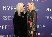 Kirsten+Dunst+Power+Dog+Red+Carpet+Reception+5Dh8alvaEj4x.jpg