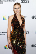 Scarlett+Johansson+44th+Kennedy+Center+Honors+d-j4FBzKYwRx.jpg
