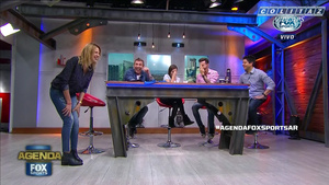 Alina.Moine.Jeans.Ajustados.Luciana.Rubinska.Agenda.Fox.1080P-Colitaz.87.jpeg
