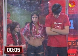 Barbie_Franco-Ailen_Bechara_-_Barilo_04-07-11_03.jpg