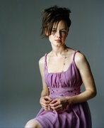 Alexis Bledel MEUB3MF_t