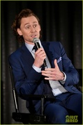 tom-hiddleston-loki-team-nyc-01.jpg