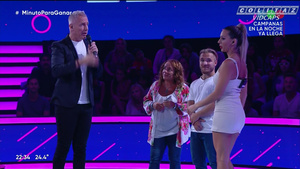 Noelia.Marzol.Minuto.Para.Ganar.Vestido.Blanco.Boquita.1080P-Colitaz.14.jpeg