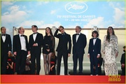 marion-cotillard-wears-shorts-cannes-bro-sis-premiere-21.jpg