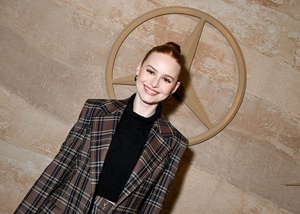Madelaine Petsch - Page 5 MET6LPD_t