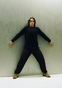 Кристиан Бэйл (Christian Bale) фотограф Phil Knott, 2003 (6xHQ) MEQ2EG_t