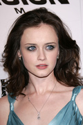 Alexis Bledel MEUB3RK_t