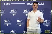 colin-farrell-brendan-gleeson-banshee-premiere-photo-call-venice-37.jpg