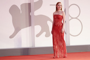Jessica+Chastain+Competencia+Oficial+Red+Carpet+SDXtFWkzRSfx.jpg