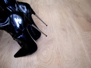 cum on my new short boots.MOV_snapshot_00.28.105.jpg
