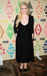 Abigail Breslin MELZUE7_t