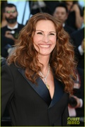 julia-roberts-chopard-cannes-film-festival-14.jpg