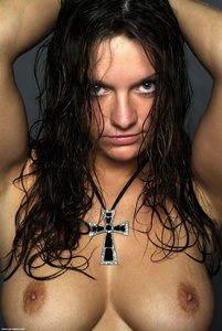 Permanent Link to 2005 05 11 Bella Female poetry