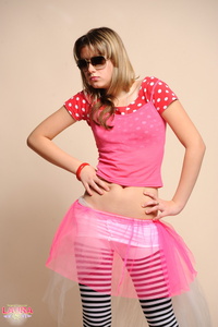 [Image: ME1A0TC7_t.jpg]