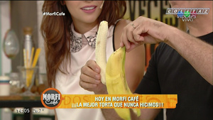 Zaira.Nara.Comiendo.Banana.Morfi.Cafe.1080P.Colitaz.02.jpeg
