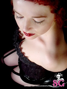 Permanent Link to 2004 11 15 – Violet – Silk Glove Revolution