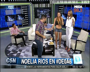 Noelia.Rios.Camila.Velasco.De.0.a.6.Comen.Panqueques.28.02.15-Colitaz.20.jpeg