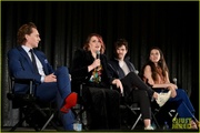 tom-hiddleston-loki-team-nyc-03.jpg