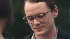 5 to 7 (2014).mp4_005396253.png