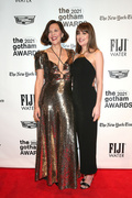 Dakota+Johnson+2021+Gotham+Awards+Presented+vYvh2fZt1ZDx.jpg
