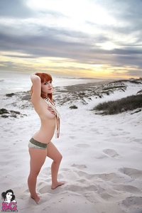 Permanent Link to 2011 10 24 – Lunar – Pearl Kissed