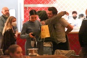 katy-perry-orlando-bloom-bday-dinner-friends-62.jpg