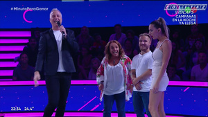 Noelia.Marzol.Minuto.Para.Ganar.Vestido.Blanco.Boquita.1080P-Colitaz.16.jpeg