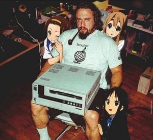 cH2Mveun.jpg